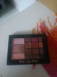 Cheeks &amp; Eyes Palette