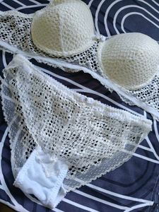 White Lace Lingerie Set