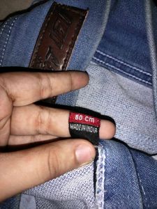 Women Fashionable Jeans