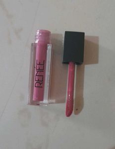 7 Lipsticks.