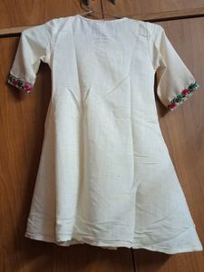 Kurti For 5-7 Yrs Girls, Embroidered pocket