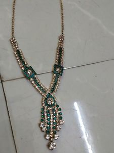 Neckles