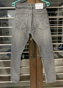 GAS Torn jeans!