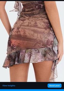 Asymmetrical Ruffle Skirt.