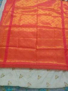 Honouring shawl