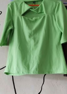 Women Chocker Neck Top