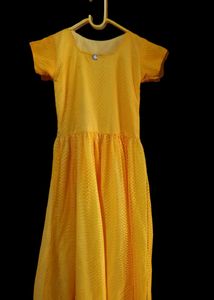 Yellow Top 💛
