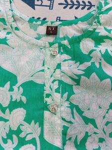 Pack Of New 3 Tops Just Rs 420