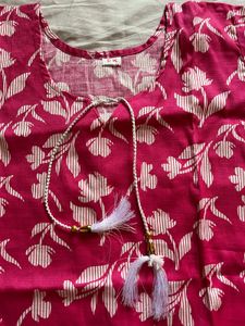 Stylish Kurtis Combo – Never Worn + Freebies