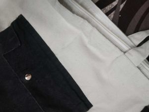 Pocketed Canvas Tote Bag