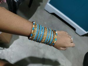 Blue &amp; Gold Bangle Set
