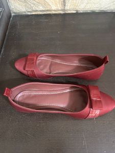 Maroon Pointed Toe Flats with Bow Accent