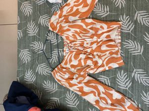 Pretty Abstract Pattern Trendy Crop Top