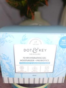 Dot & Key Moisturizer