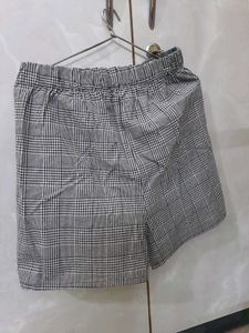 Checked Print Skorts