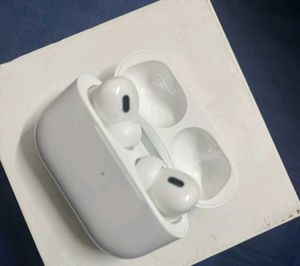 Apple AirPods Pro 2nd Gen