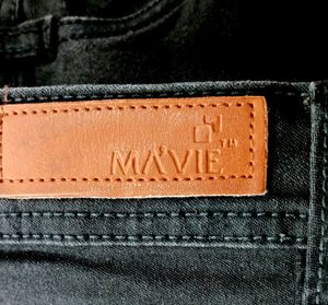 Charcoal Black Jeans (Women)