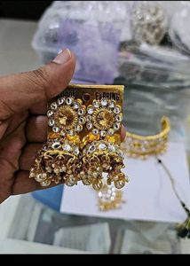Necklace Earrings And Mangtika