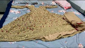 Very beautiful Gown.