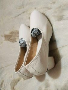 White Pointed-Toe Heels