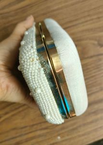White Pearl clutch (Factory Reject)