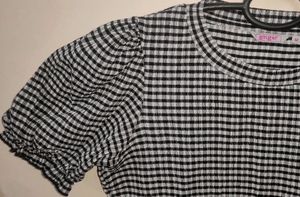 Fitted Black And White Checked Top