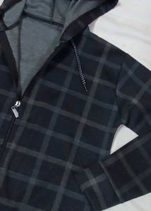 3 Set Of Light Weighted Sweat tops And Sweater