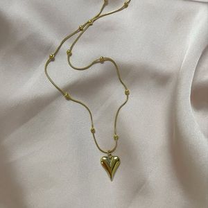 Elongated Heart Necklace Anti-tarnish