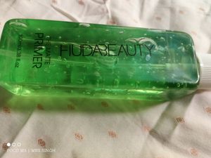 Huda Beauty Eyeliner, Mascara, Compact &amp; Green Tea Primer