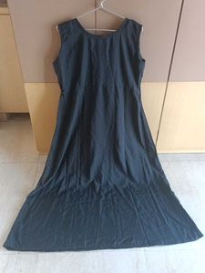 Sleeveless Black Dress