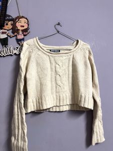 solid woolen crop sweater