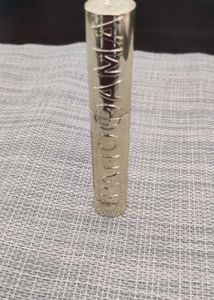 L&#39;Oreal Paris Voluminous Waterproof Mascara