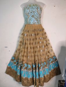 Lehenga/blouse piece and dupatta