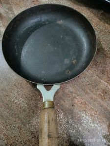 iron kadai with wooden handle Used Cooking Utensil