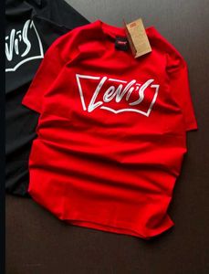 Levi&#39;s Graphic Tee - Black