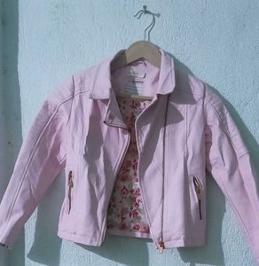 Baby pink leather jacket with zipper