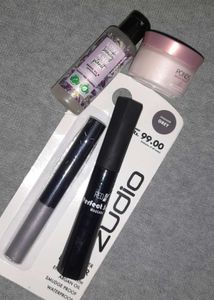 MMascara,eye liner, ponds cream & shampoo
