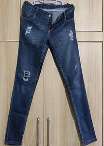 Kraus Ripped Jeans