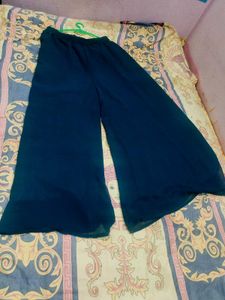 Nayra Cut Suit Set