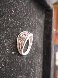 Vintage Lion Crest Ring