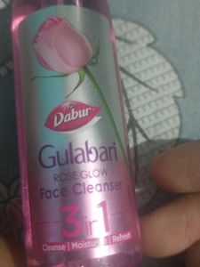 Dabur Gulabari Face Cleanser