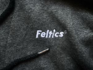 Feltics Zipper