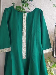 Ahalyaa Emerald Green Anarkali Kurta With Dupatta
