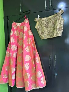 Elegant Pink &amp; Gold Lehenga Set