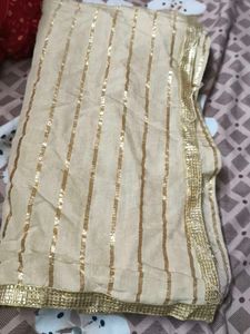 Set Dress