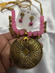 Brand new Pink Beaded Necklace &amp; Earrings Set
