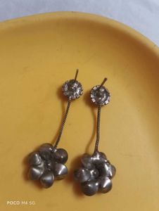 Vintage Floral Drop Earrings