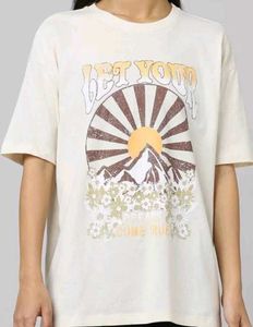 ONLY "Let Your Dreams" Graphic Tee
