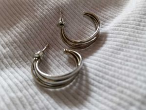Silver Earring 🛍️💍👛🪞