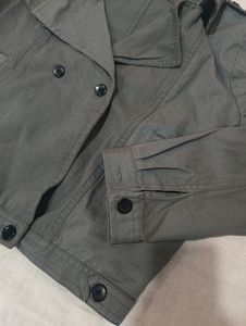 Campus Sutra Windcheater Jacket. Grey